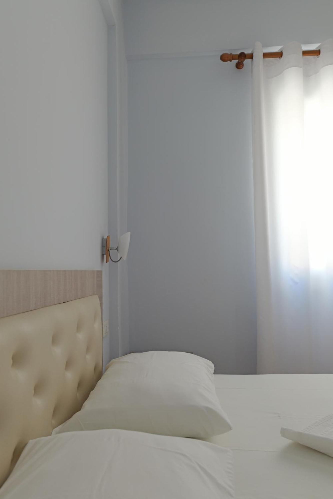 Dana Hotel Apartments ซารานเดอ ภายนอก รูปภาพ